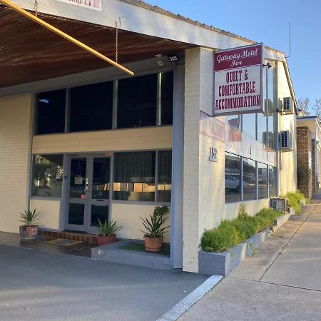 Gateway Motor Inn Narrandera Bagian luar foto