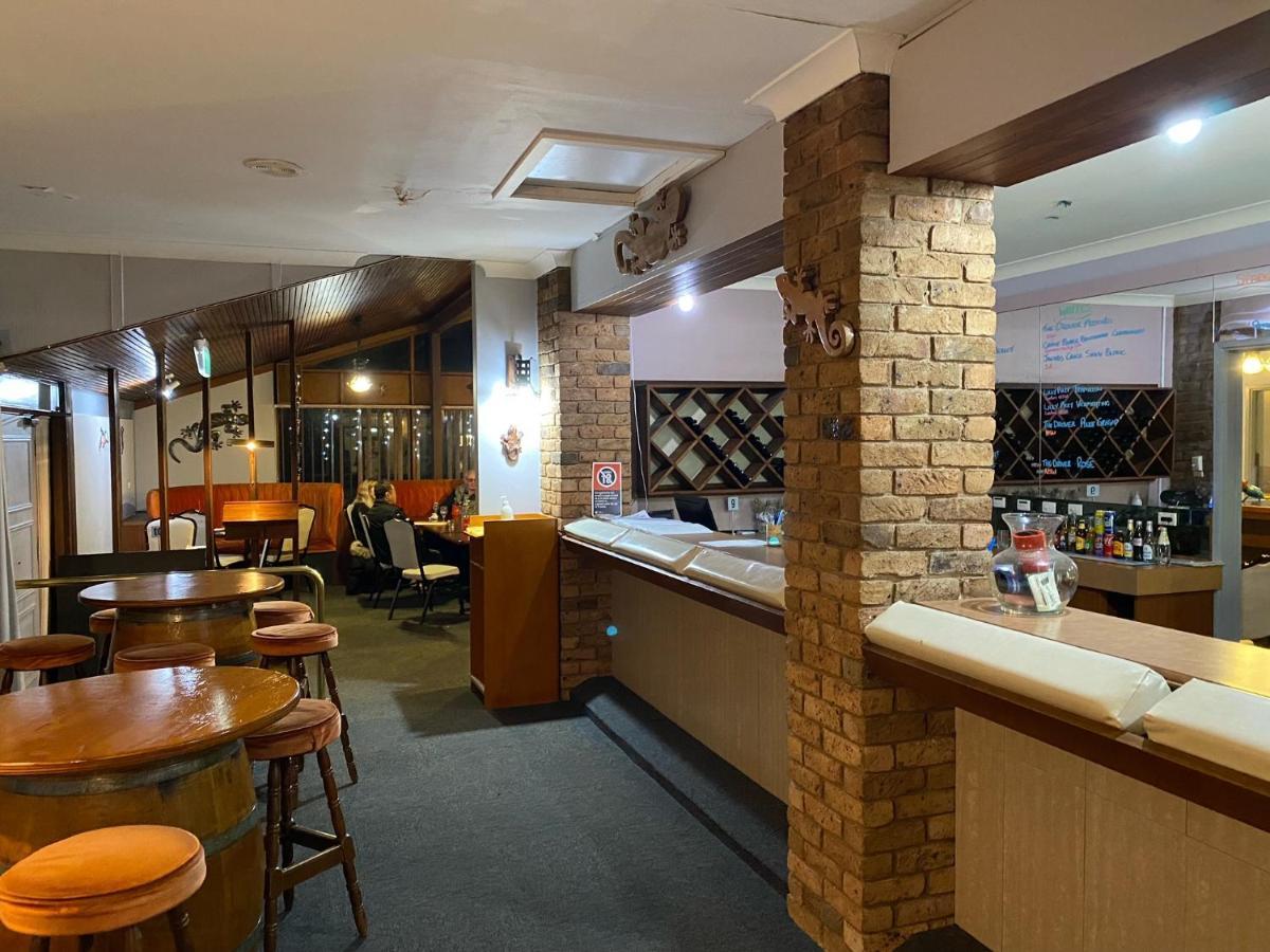 Gateway Motor Inn Narrandera Bagian luar foto